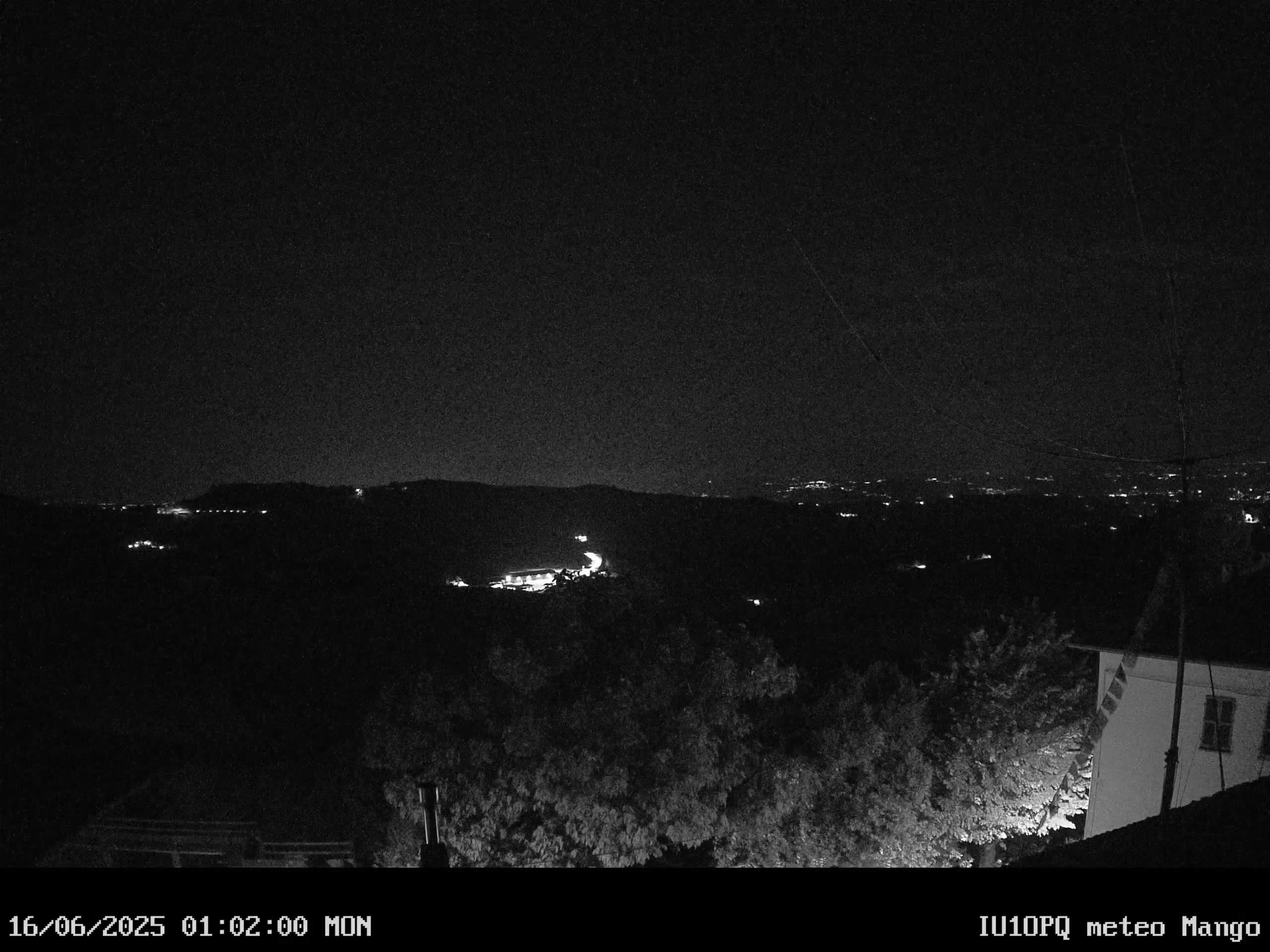 immagine della webcam nei dintorni di Sinio: webcam Mango
